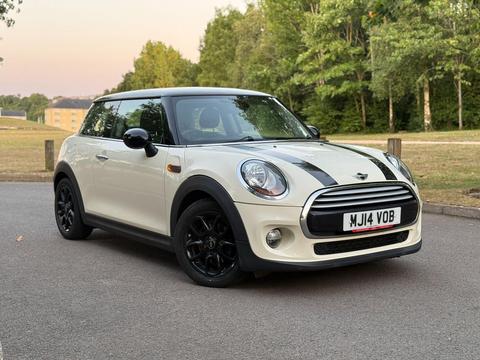 MINI Hatch Hatchback 1.5 Cooper Euro 6 (s/s) 3dr