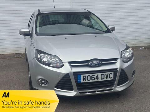 Ford Focus Hatchback 1.0T EcoBoost Zetec Euro 5 (s/s) 5dr