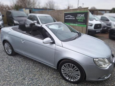 Volkswagen Eos Convertible 2.0 TDI Sport Cabriolet Euro 4 2dr