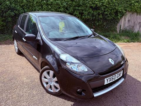 Renault Clio Hatchback 1.6 VVT Privilege TomTom Euro 4 5dr