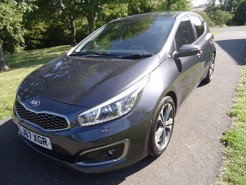 Kia Ceed Hatchback 1.6 CRDi 3 Euro 6 (s/s) 5dr