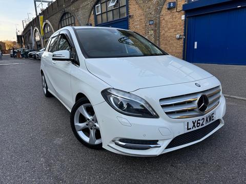 Mercedes-Benz B Class MPV 1.6 B180 BlueEfficiency SE 7G-DCT Euro 5 (s/s) 5dr