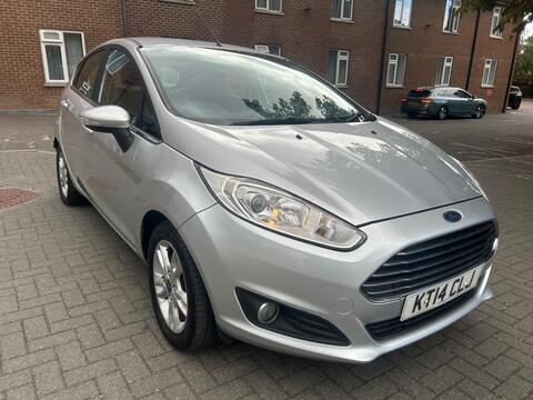 Ford Fiesta Hatchback 1.25 Zetec Euro 5 5dr