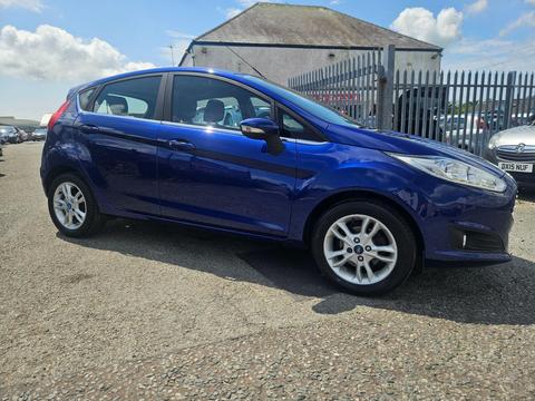 Ford Fiesta Hatchback 1.0T EcoBoost Zetec Euro 6 (s/s) 5dr