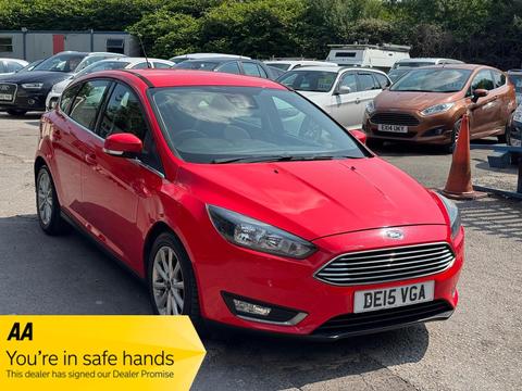 Ford Focus Hatchback 1.0T EcoBoost Titanium Euro 6 (s/s) 5dr