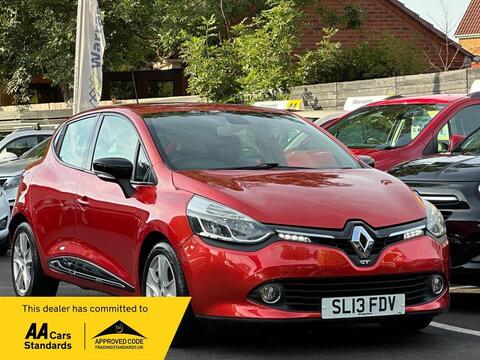 Renault Clio Hatchback 1.2 16V Dynamique MediaNav Euro 5 5dr