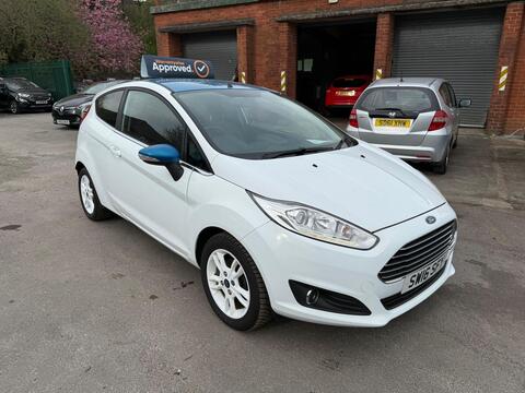 Ford Fiesta Hatchback 1.0T EcoBoost Zetec White Edition Euro 6 (s/s) 3dr