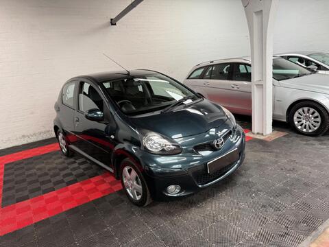 Toyota AYGO Hatchback 1.0 VVT-i Ice Euro 5 5dr