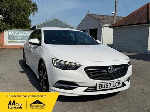 Vauxhall Insignia Hatchback 2.0 Turbo D BlueInjection SRi VX Line Nav Grand Sport Euro 6 (s/s) 5dr