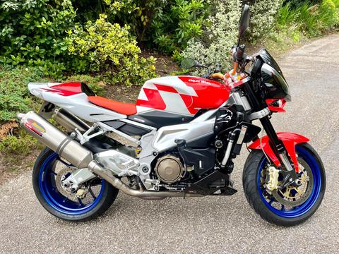 Aprilia Tuono 1000 Naked