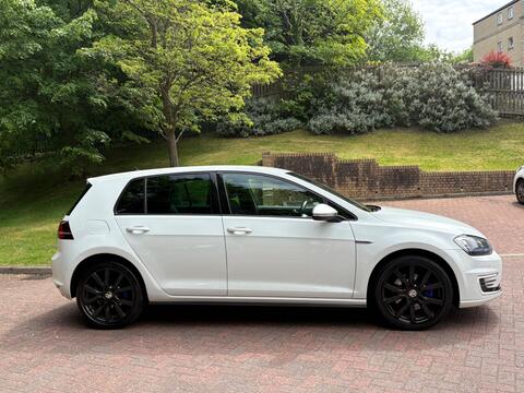 Volkswagen Golf Hatchback 1.4 TSI GTE Nav DSG Euro 6 (s/s) 5dr