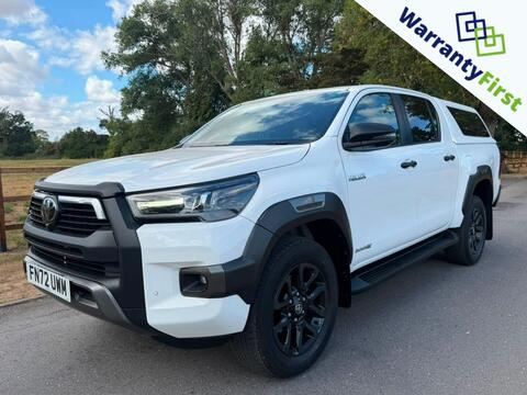 Toyota Hilux Pickup 2.8 D-4D Invincible X Auto 4WD Euro 6 (s/s) 4dr