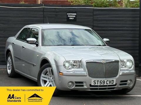 Chrysler 300C Saloon 3.0 CRD V6 LUX 4dr