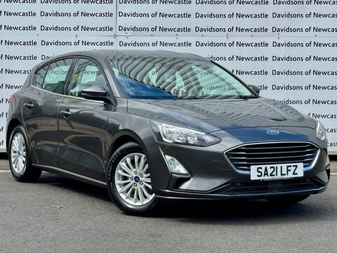 Ford Focus Hatchback 1.0T EcoBoost MHEV Titanium Edition Euro 6 (s/s) 5dr