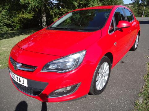 Vauxhall Astra Hatchback 2.0 CDTi Elite Auto Euro 5 5dr