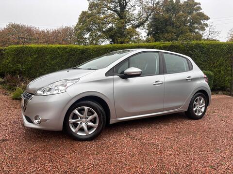 Peugeot 208 Hatchback 1.0 VTi PureTech Active Euro 5 5dr