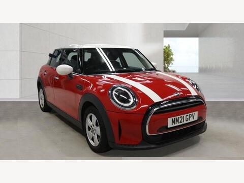 MINI Hatch Hatchback 1.5 Cooper Classic Euro 6 (s/s) 5dr