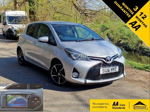 Toyota Yaris Hatchback 1.33 Dual VVT-i Design Euro 6 5dr