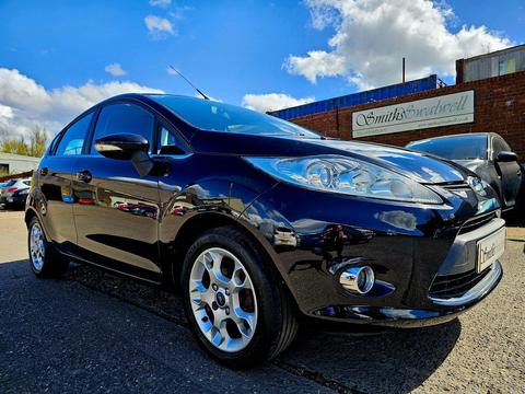 Ford Fiesta Hatchback 1.25 Zetec Euro 5 5dr
