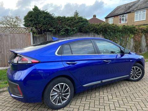 Hyundai IONIQ Hatchback 38.3kWh Premium SE Auto 5dr