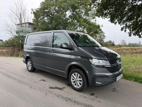 Volkswagen Transporter Panel Van 2.0 TDI T30 Highline FWD SWB Euro 6 (s/s) 5dr