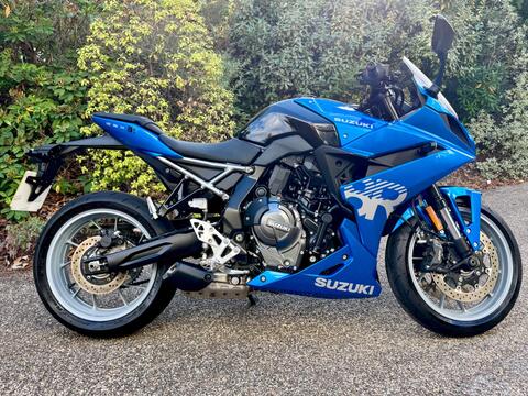 Suzuki GSX-8R Super Sports 776 Euro 5