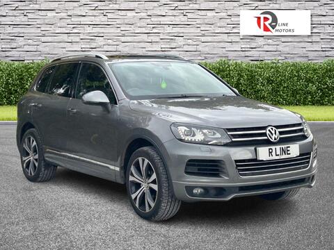 Volkswagen Touareg SUV 3.0 TDI V6 BlueMotion Tech R-Line Tiptronic 4WD Euro 5 (s/s) 5dr
