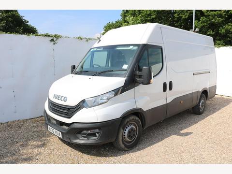 Iveco Daily Panel Van 2.3D HPI 14V 35S 3520 MWB H2 Euro 6 (s/s) 5dr