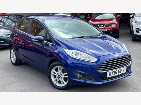 Ford Fiesta Hatchback 1.25 Zetec Euro 6 5dr