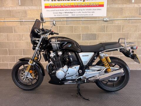 Honda CB1100RS Roadster/Retro