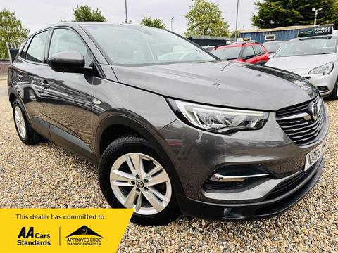 Vauxhall Grandland X SUV 1.2 Turbo SE Euro 6 (s/s) 5dr