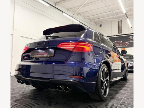 Audi S3 2.0 TFSI Black Edition Sportback S Tronic quattro Euro 6 (s/s) 5dr
