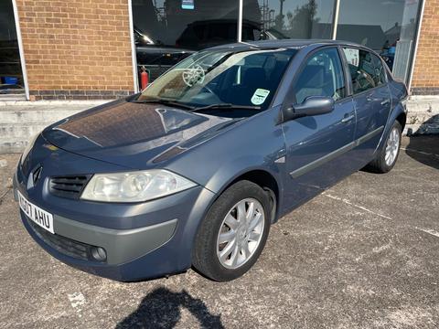 Renault Megane Saloon 1.6 VVT Dynamique 4dr