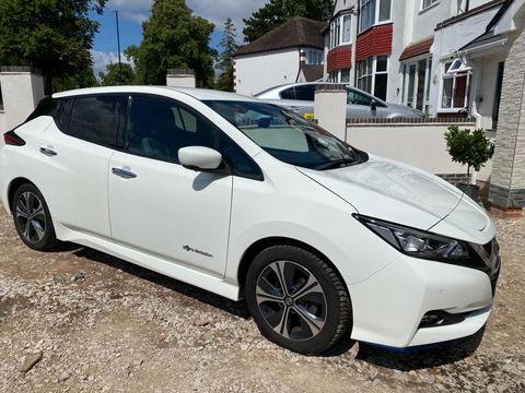 Nissan Leaf Hatchback 40kWh Tekna Auto 5dr