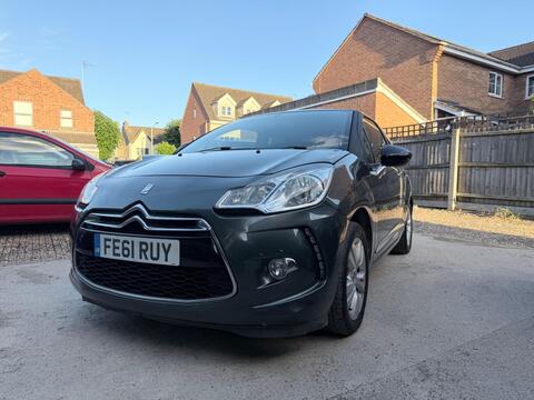 Citroen DS3 Hatchback 1.6 VTi DStyle Euro 5 3dr