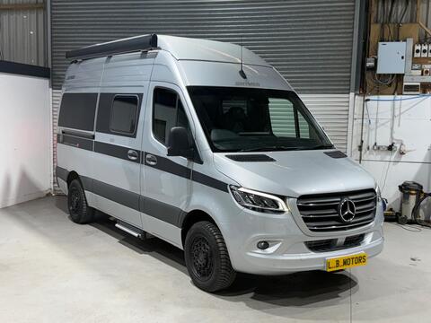 Hymer Grand Canyon Motorhome