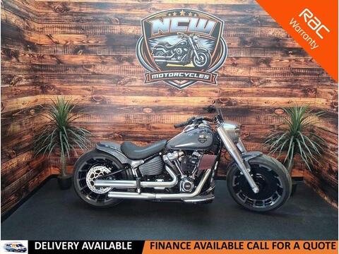 Harley-Davidson Softail Custom Cruiser 1868 FLFBS Fat Boy Euro 4
