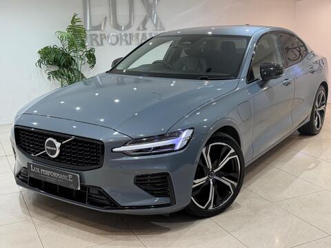 Volvo S60 Saloon 2.0h T8 Recharge 18.8kWh R-Design Auto AWD Euro 6 (s/s) 4dr