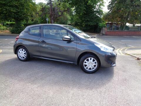 Peugeot 208 Hatchback 1.0 VTi Access Euro 5 3dr