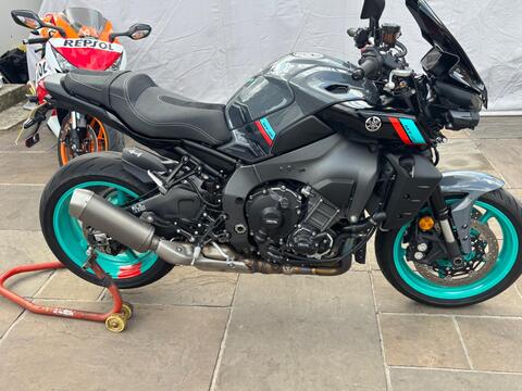 Yamaha MT-10 Naked 1000 Hyper-naked Euro 5