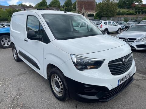 Vauxhall Combo Panel Van 1.5 Turbo D 2000 Edition L1 H1 Euro 6 (s/s) 4dr
