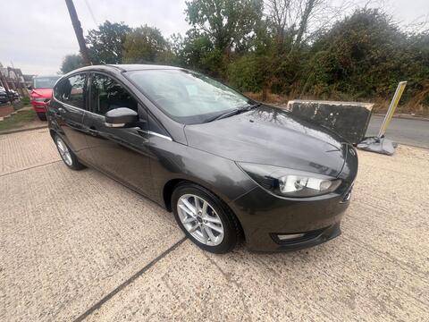 Ford Focus Hatchback 1.6 Zetec Powershift Euro 6 5dr