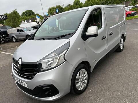 Renault Trafic Panel Van 1.6 dCi 27 Sport SWB Standard Roof Euro 5 5dr