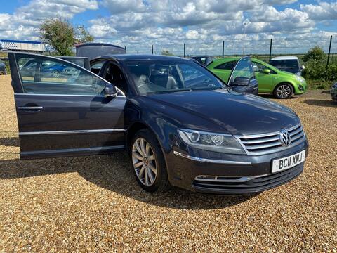 Volkswagen Phaeton Saloon 3.0 TDI CR V6 Tiptronic 4Motion Euro 5 4dr