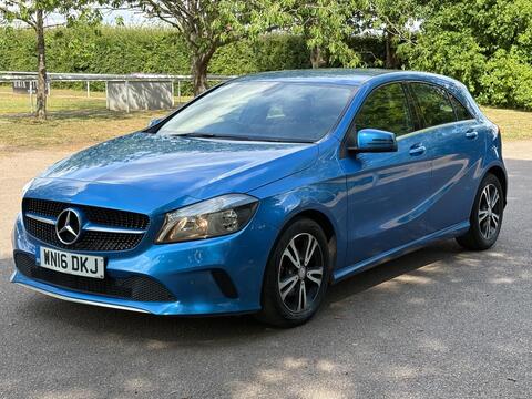 Mercedes-Benz A Class Hatchback 1.5 A180d SE (Executive) Euro 6 (s/s) 5dr