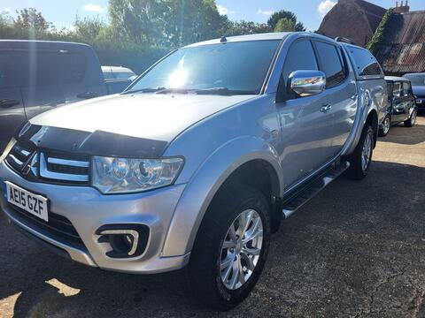 Mitsubishi L200 Pickup 2.5 DI-D Barbarian 4WD Euro 5 4dr (LB)