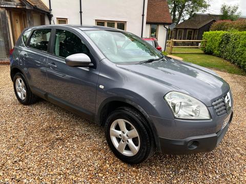 Nissan Qashqai Hatchback 2.0 Acenta 2WD 5dr