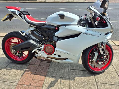 Ducati 899 Panigale Super Sports 899