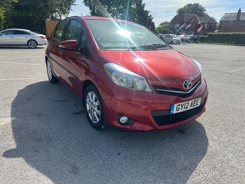 Toyota Yaris Hatchback 1.33 Dual VVT-i TR Euro 5 5dr