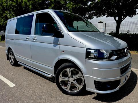 Volkswagen Transporter Sportline Combi Van 2.0 BiTDI Sportline T32 Kombi L1 H1 4dr